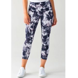 lululemon Wunder Under Hi-Rise 23”